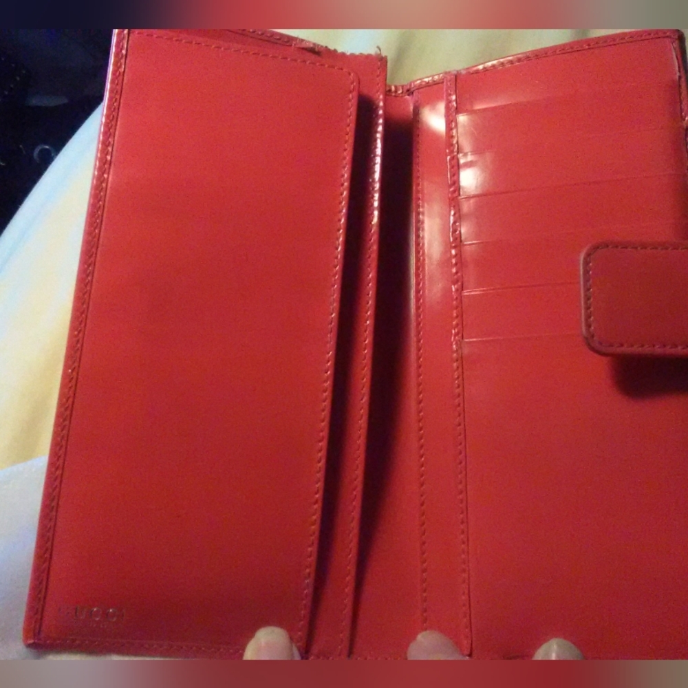 VINTAGE GUCCI WALLET ORANGE W/ SILVER METAL PATENT LEATHER. READ DESCRIPTION - Picture 6 of 14